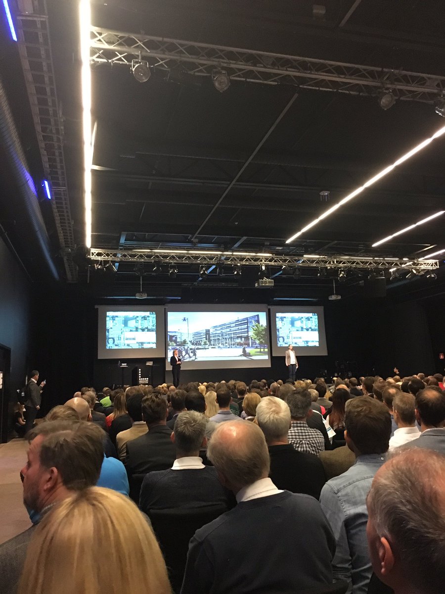 itrepublic_se's tweet photo. cilbupeR IT #softwareday2016 @Lindholmen https://t.co/mYZlWM1O1R
