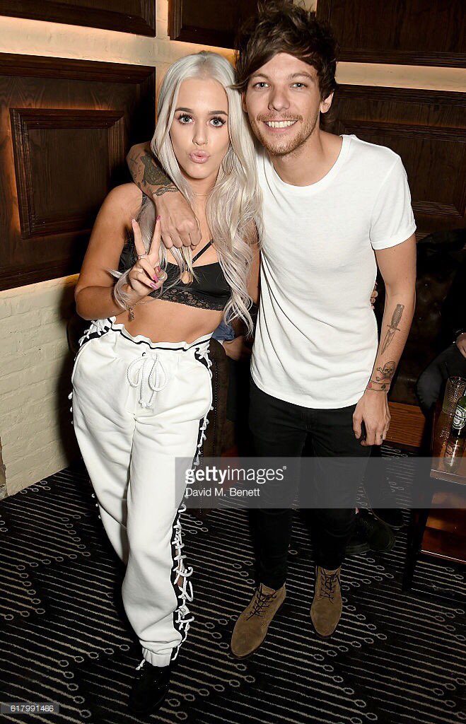 agustdif's tweet photo. tHEY ARE SUCH SIBLING GOALS https://t.co/5blVVxrFqz