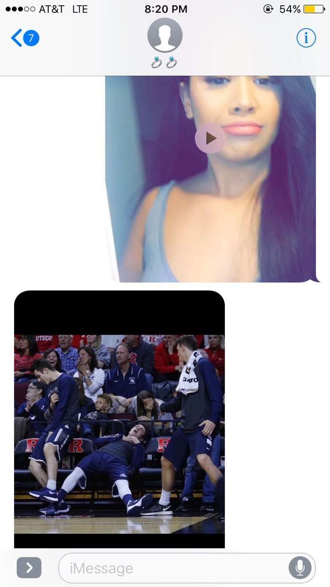 sammytellem's tweet photo. this is how you hype up your girl https://t.co/otk4nn2Xb4