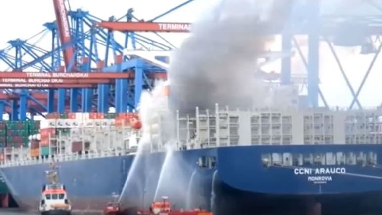 MTCintl's tweet photo. Call for Rethink on Container Ship Fires https://t.co/TFT3ir1duD #maritime #offshore #shipping #safety https://t.co/WuKhOV7nI0