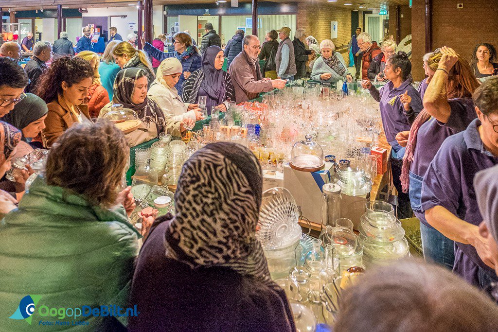 AANKONDIGING: WVT BAZAR #Bilthoven oogopnederland.nl/debilt/2016/10…