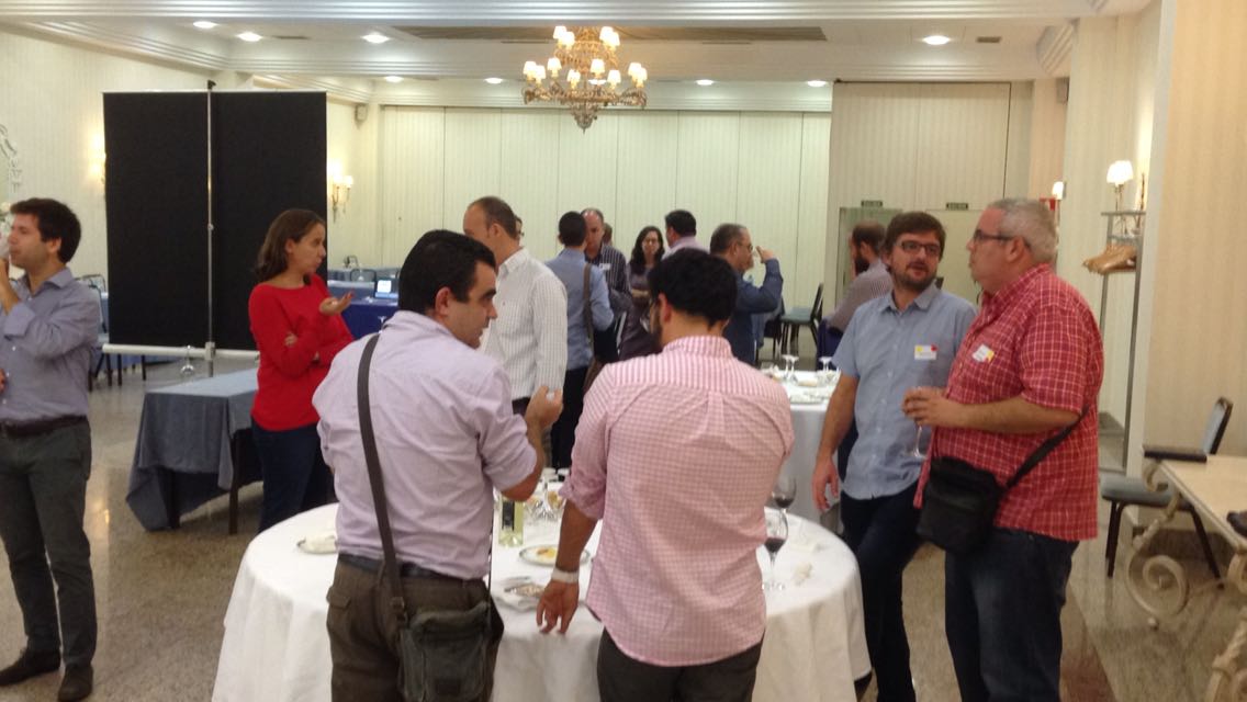 Grupo_GIDIP's tweet photo. Gracias a todos los asistentes, voluntarios y ponentes de ayer en nuestra 2ª reunión de @Grupo_GIDIP @PMIMadridSpain @pmicylbranch #gidip2 . https://t.co/xuTIidI5hz