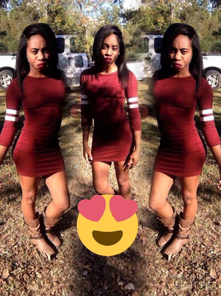jli9060's tweet image. My 18 year old sister she hot I know😝😭😭