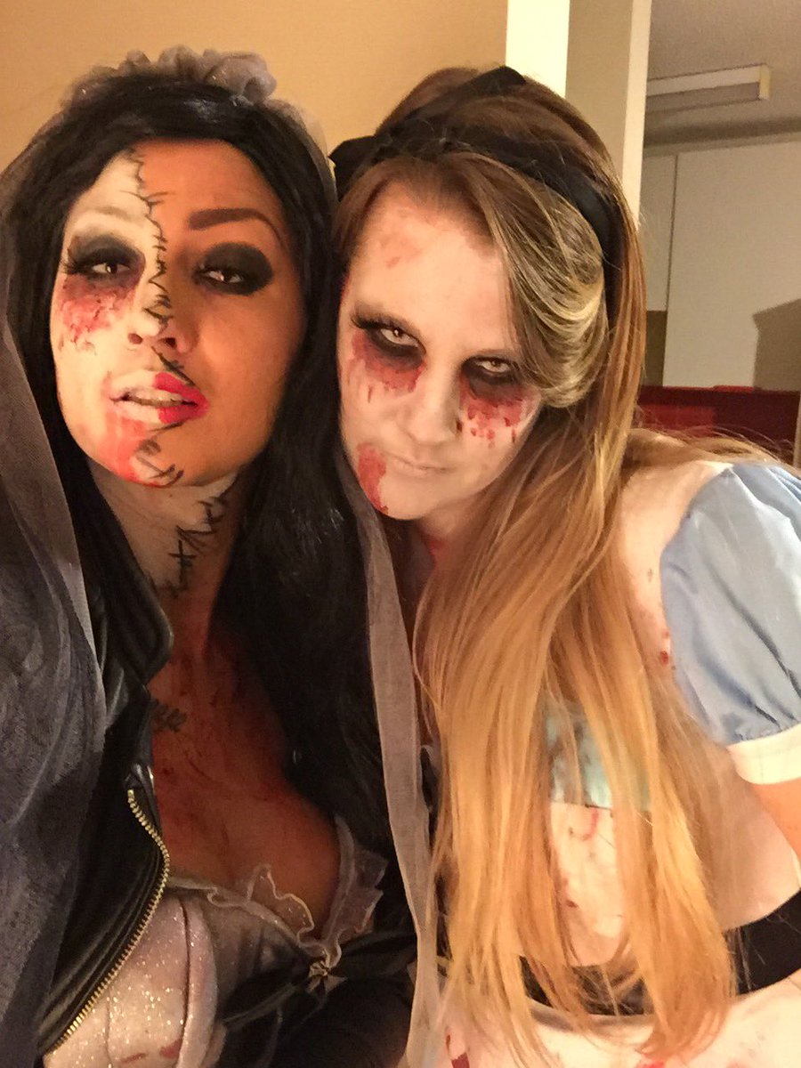 GoBathBoutique's tweet photo. Little scary that our BBS teams #customerservice is taking a different #halloween approach today! #FridayFeeling #Freakendweekend ๐ณ๐ป #Bath https://t.co/rSodpIH9YO