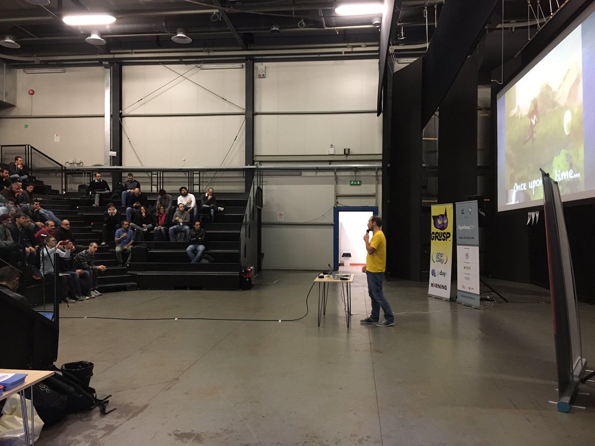 magobaol's tweet image. @dlondero on stage! #symfonydayit #sfdayit