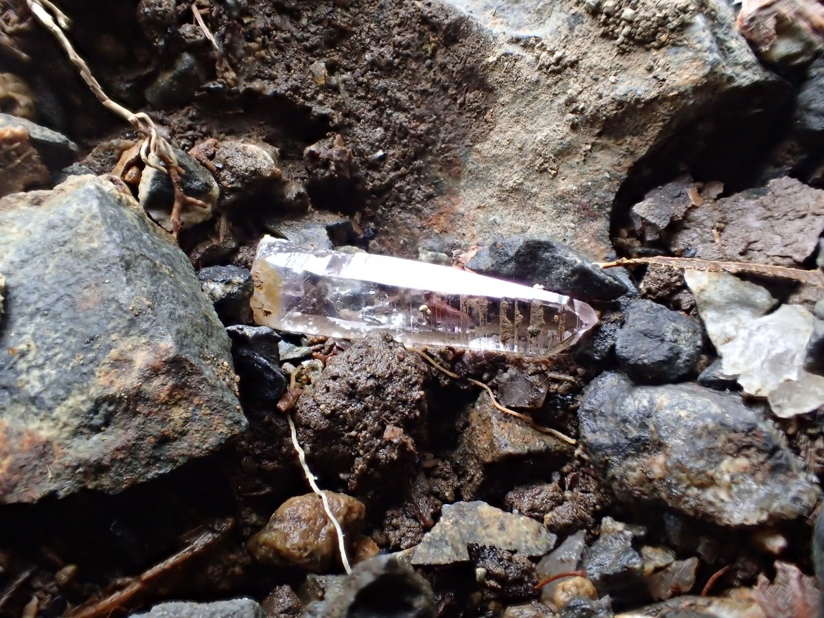 栃木県産紫水晶御三家 ①鉛沢(日光市足尾) ②富井鉱山(宇都宮市) ③万
