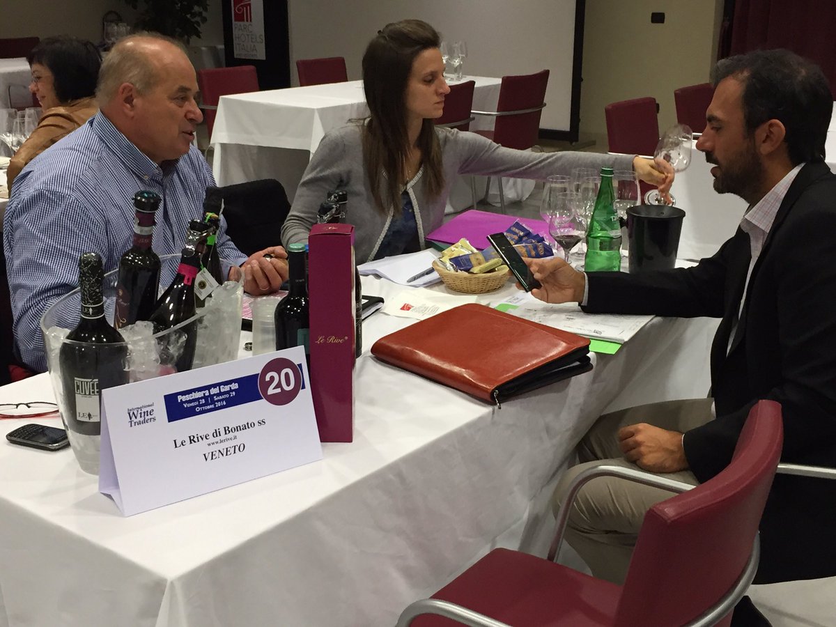 GiacomoAcciai's tweet photo. Start B2B Iwt Peschiera del Garda 2016 by @Iron3IT @InWineTraders #workshop #b2b #vino #iwt2016 https://t.co/6h0v4dBHGA