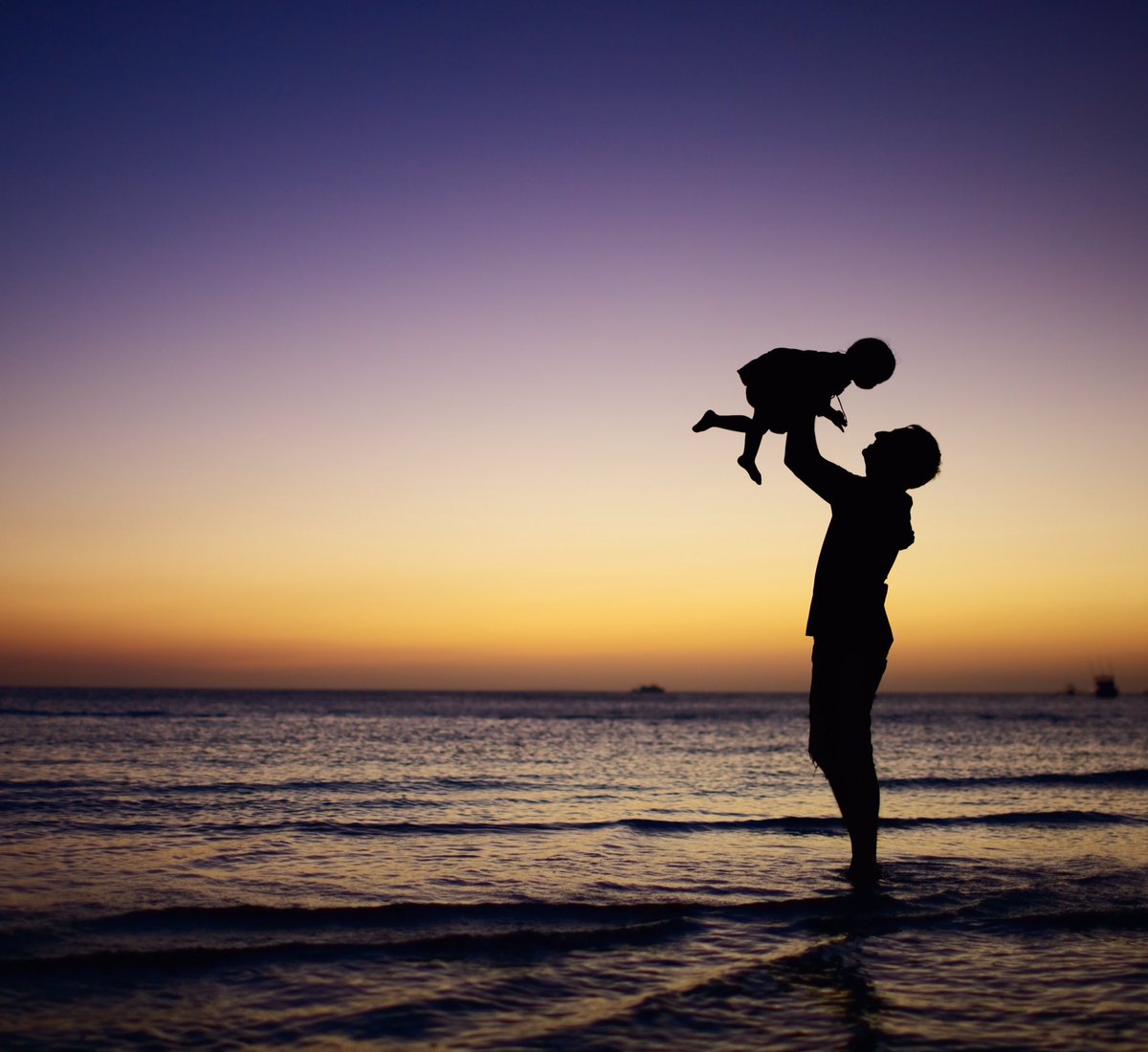 Ce sont ces moments là qui sont les plus beaux 😊 Je vous aime plus que tout au monde 😍👨‍👨‍👧☀️❤️💞💝