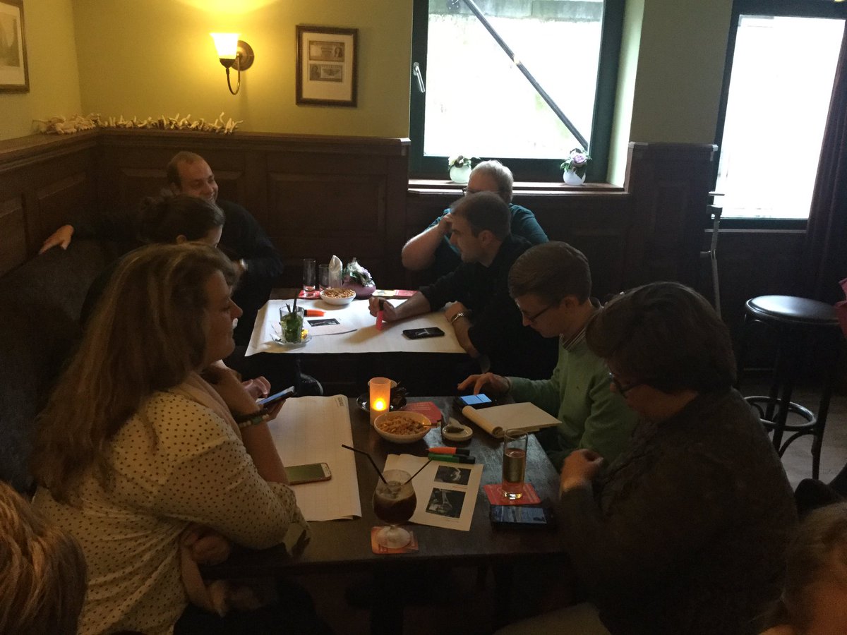 Voorbereiding studiereis Den Haag <a href="/CafedeBank/">Cafe de Bank</a> #achterhoek2020Jong
