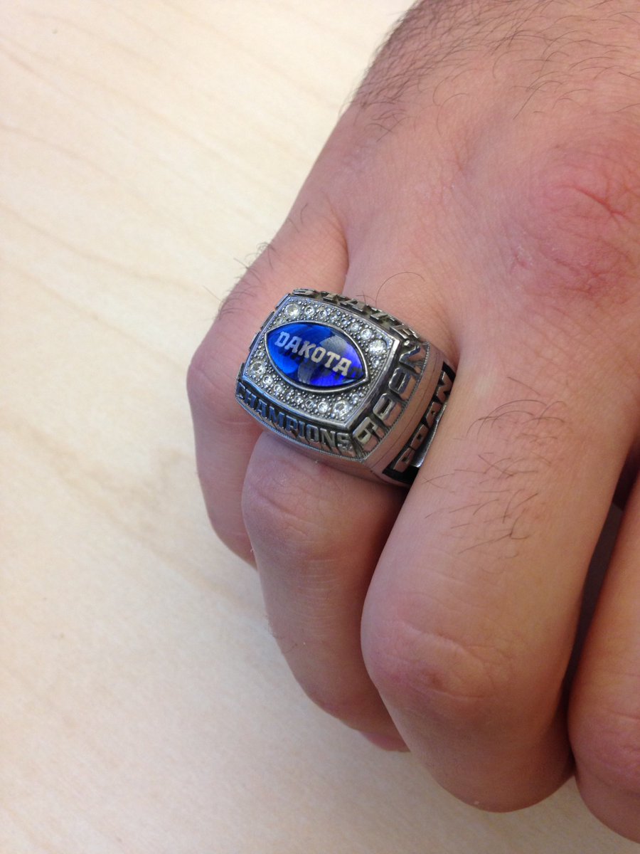 JDCoan's tweet photo. @DakotaFootball good luck tonight! Bring it home! SENIORS-take it all in, these memories last forever! #beatchipp https://t.co/P74nHxUzGt