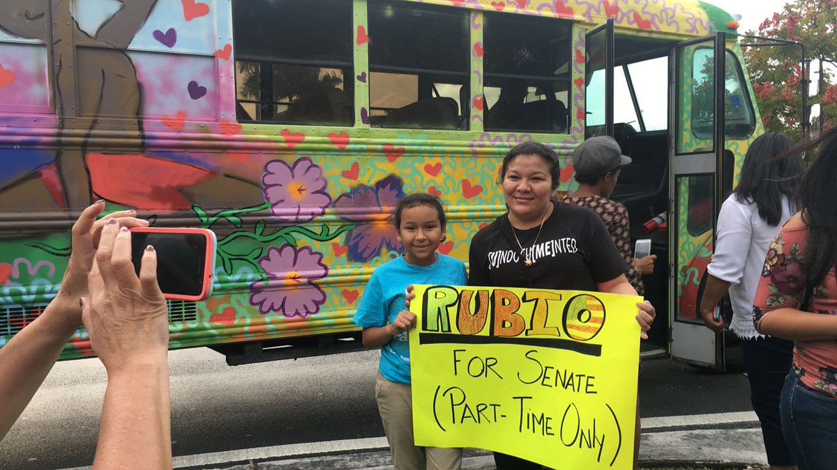 Unable to vote? Just campaign, undocumented mom says fw.to/G9Rl0YY?utm_me… https://t.co/uFS4LHPGm1