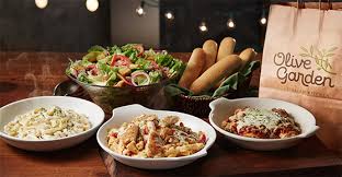 boltsathletics's tweet photo. Come enjoy some Olive Garden before the big game tonight! $10 for spaghetti or fettuccine, salad, and bread sticks! 5-7 pm. @HC_AreaChamber https://t.co/2U12868svT