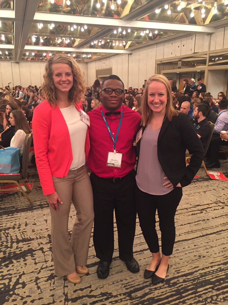 EmilyEverettDPT's tweet photo. #NSC2016 Day 2! @southcollegedpt @dymirejonesspt @dayna2norton https://t.co/XsAm7bMuDi