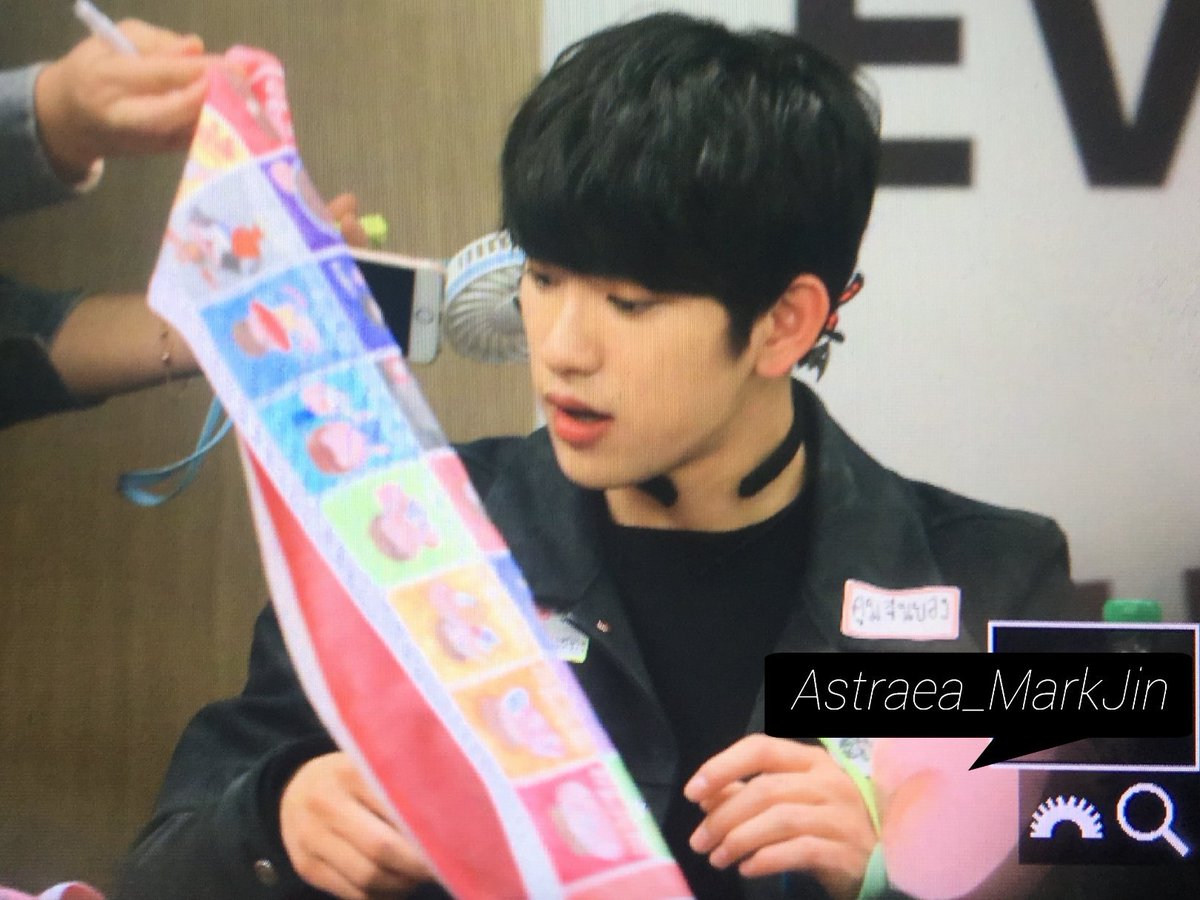 Astraea_MarkJin's tweet photo. [프리뷰]161028 신도림 팬사인회
#진영 #Jinyoung  #박진영
눈이 반짝반짝👀✨ https://t.co/0ma1V8Wbcs