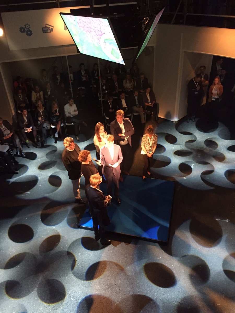 MaureendeHaan's tweet photo. Q&amp;A FairFood pitches #newinnovations #tackelingworldwidefoodchallenges #AiA16 @FMEAgriFood https://t.co/nagwnFp59H