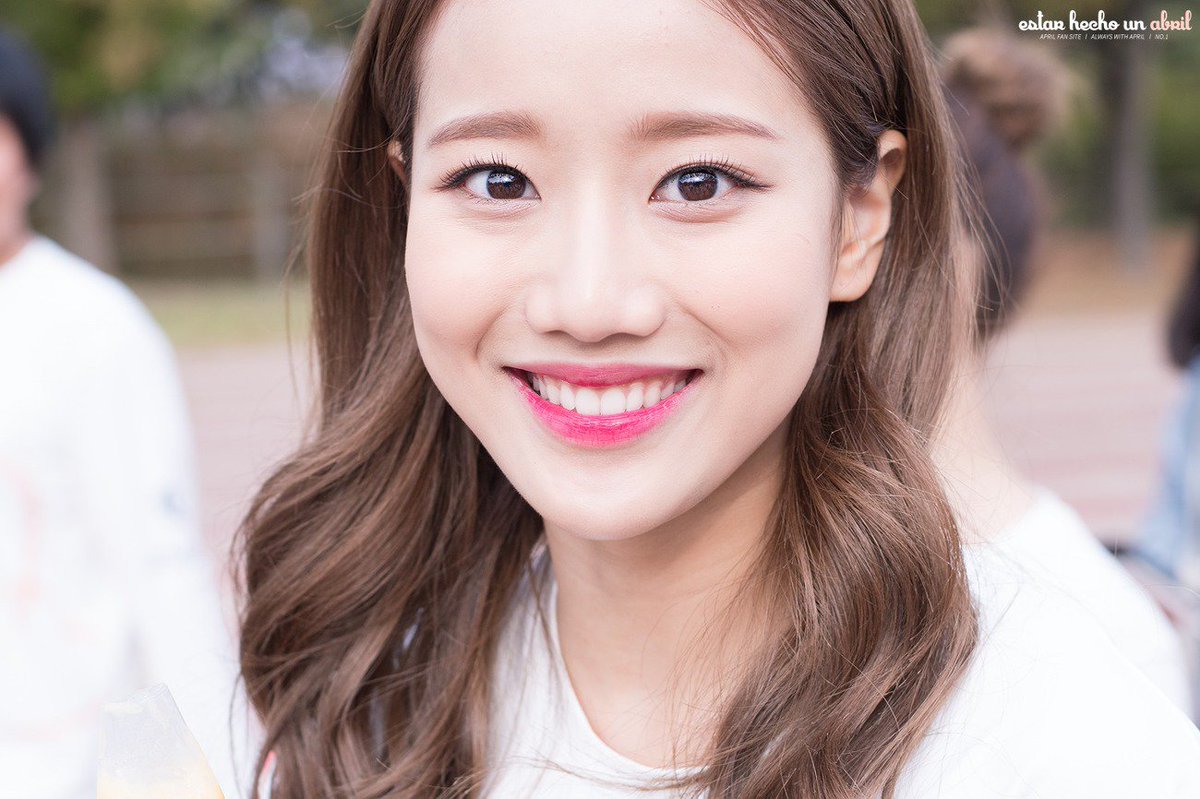 LEENAEUN_TH's tweet photo. HQ📷161022 Sharing the Walkathon #에이프릴 #나은 #APRIL #NAEUN ©abril_kr https://t.co/7X8i8nEpr8