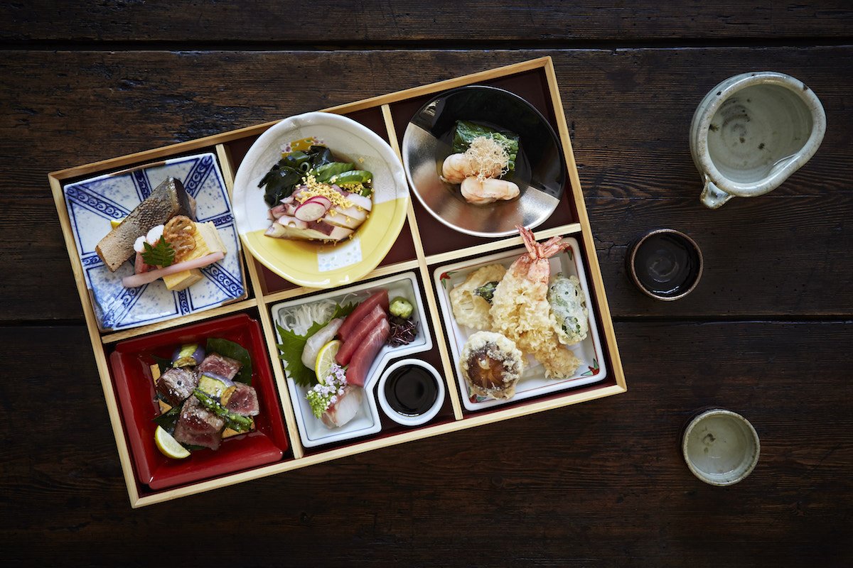 TheLondonSinner's tweet photo. @sakaguraldn - an exclusive new Japanese dining experience &amp; sake bar opens in Piccadilly &amp; the menu is fantastic! https://t.co/UzhFhLXrkZ https://t.co/Y41OzEJjpt