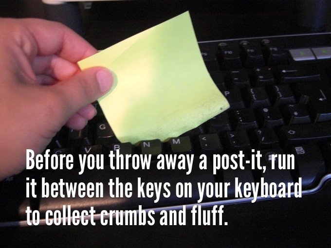 joxiacreative's tweet image. Just run your post-it between the keyboards. #HowToCleanYourKeyboard
goo.gl/rGTMIw
#FridayFact #lifehack #Webdesign