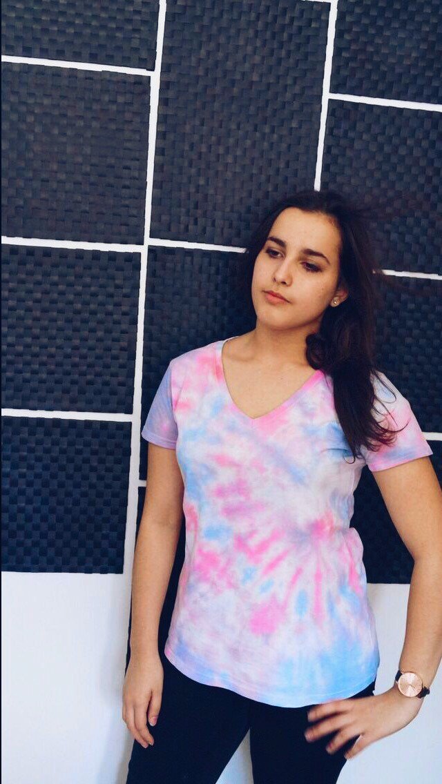 Holi_UK's tweet photo. @Holi_UK Tie-Dye T-shirts starting at £5.50 !!
https://t.co/JR5SVoAJSV  
#tiedye #ebayshopper #eshop #casualfashion #ebayseller #ebay https://t.co/MHbZBpf4l4