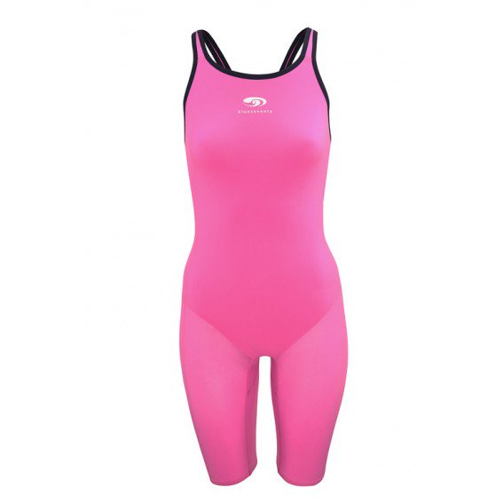 SportySwimStore's tweet photo. The Amazing @blueseventy NeroFIT Kneeskin now in Pink and available on line at SportySwim #blueseventy #nerofit https://t.co/Ij9V9Nr5Qf