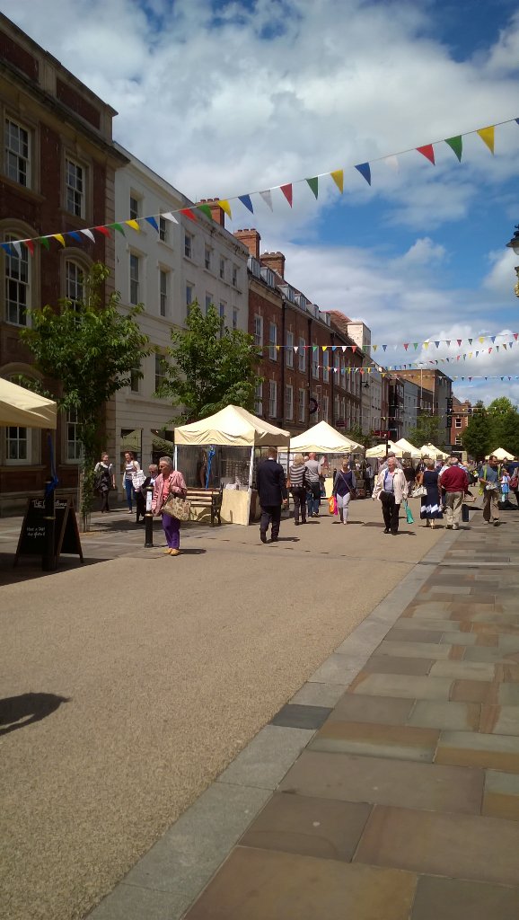 WorcesterTIC's tweet photo. Great Market in Worcester today #Gifts #WorcesterMarkets π https://t.co/olUJOzNbNk