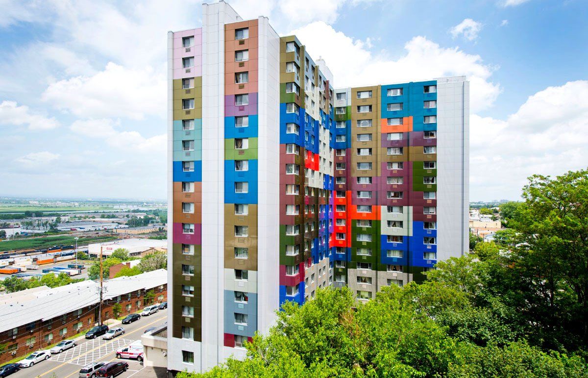 ShopArch's tweet image. Реконструкция фасадов жилого дома панелями Алюкобонд arch-shop.ru/reconstruction…