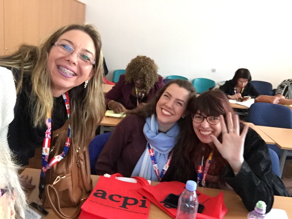 suegonline's tweet photo. #ecel2016 from Brasil:Gislaine, Leticia and Edimara two interesting early stage reports of social connections https://t.co/EZqQD0pKsF