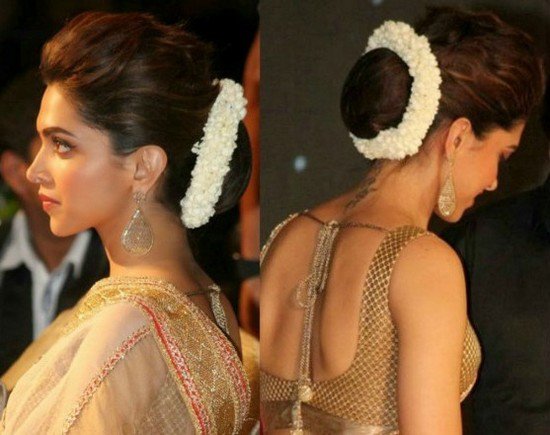 Magazine_G3's tweet photo. https://t.co/Jf7mM7gT4p
Rock this Diwali with #starstruck Hairstyle . #hairstyles #Diwali #Happiness #ethniclooks #celebritystyle https://t.co/awRzHBtAUT