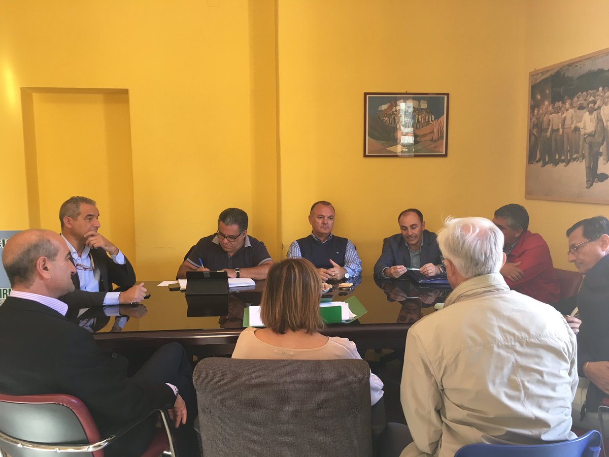 maurisa9's tweet photo. Agrigento Cisl: In corso giornata informativa su Ddl rifiuti in discussione all’Ars. https://t.co/IOL4fDGsHs
