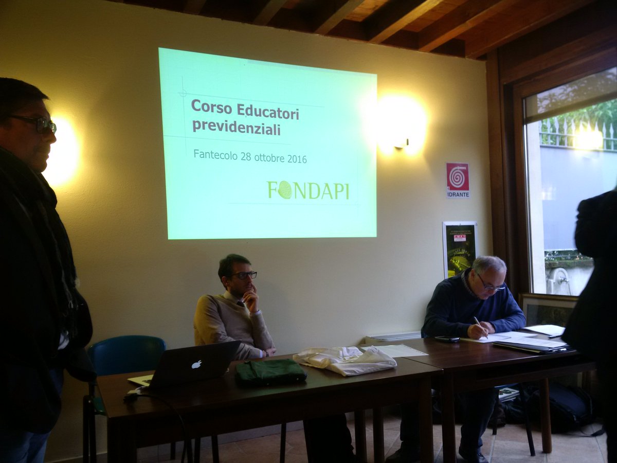 fimbrescia's tweet photo. Corso Sperimentale #Fondapi per #sindacalisti/#delegati #metalmeccanici di #Brescia a #Provaglio "Educare alla previdenza complementare" https://t.co/4GUNQzQE4b