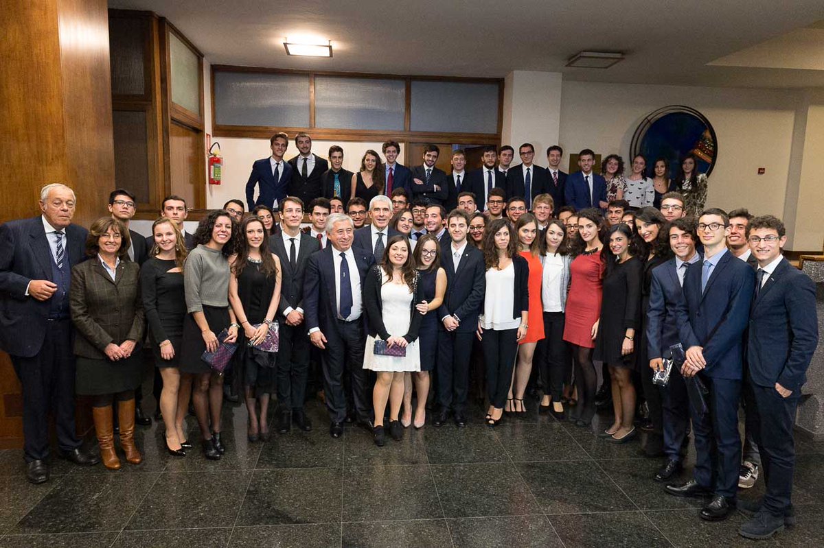 Sul <a href="/sole24ore/">IlSole24ORE</a> la cerimonia di inaugurazione dell'A.A. del Collegio dei Cavalieri del Lavoro "Lamaro Pozzani" goo.gl/kDzhpz