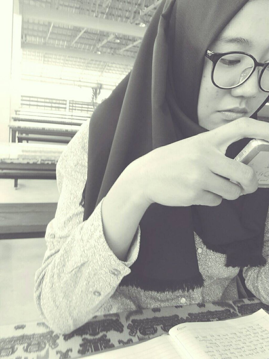 sopi_66's tweet photo. Foto dengan perasaan 😊

#takoyaki https://t.co/ghjCAjNTbG