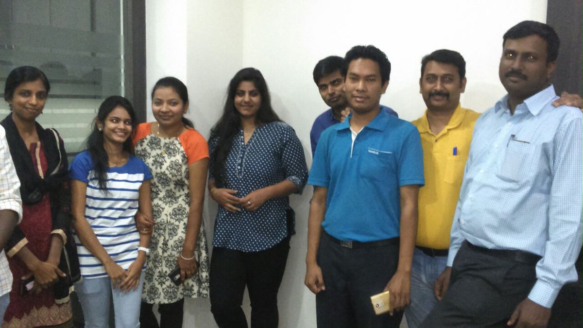 ValuePro_Int's tweet photo. Lakshmi Pooja @ Bangalore Corporate office,,,, https://t.co/IlWKMGnMNb