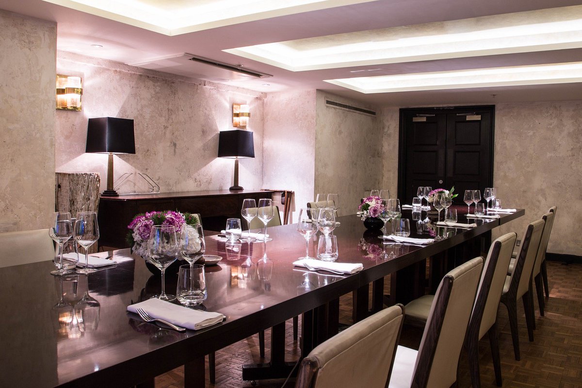 unionstreetbar's tweet photo. Small and intimate or large and sparkling - leave the panning to us this #Christmas. Book your #festive party now: https://t.co/z3AcaKt3lL https://t.co/5xz2CS6cnO
