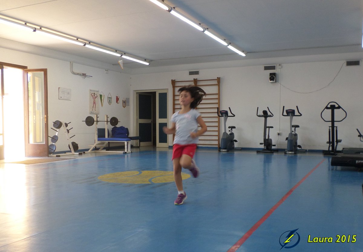 LauraGenovese_'s tweet image. 6️⃣4️⃣ Days ⏱🎾 U10&apos;s starting season @LauraGenovese_ Can&apos;t Stop Moving !!! 😅😅😅
#trainingnonstop