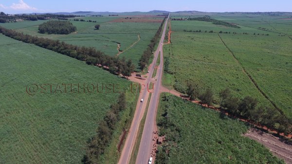 woira_michael's tweet photo. #Tulambule Da road to Jinja for @TulambuleUG @Tourismuganda @SoftPowerPR @jinja_ug @Natabaalo @UgandaMediaCent @UNRA_UG @EndiroCoffee @nbstv https://t.co/ylYedSyizO
