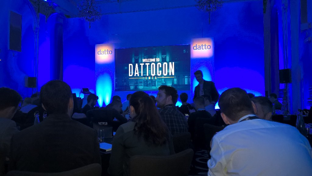 DAVENCAS's tweet photo. #DattoCon16 @London@datto @Essex Great future road map great time thank you Datto https://t.co/Fvmig16HmD