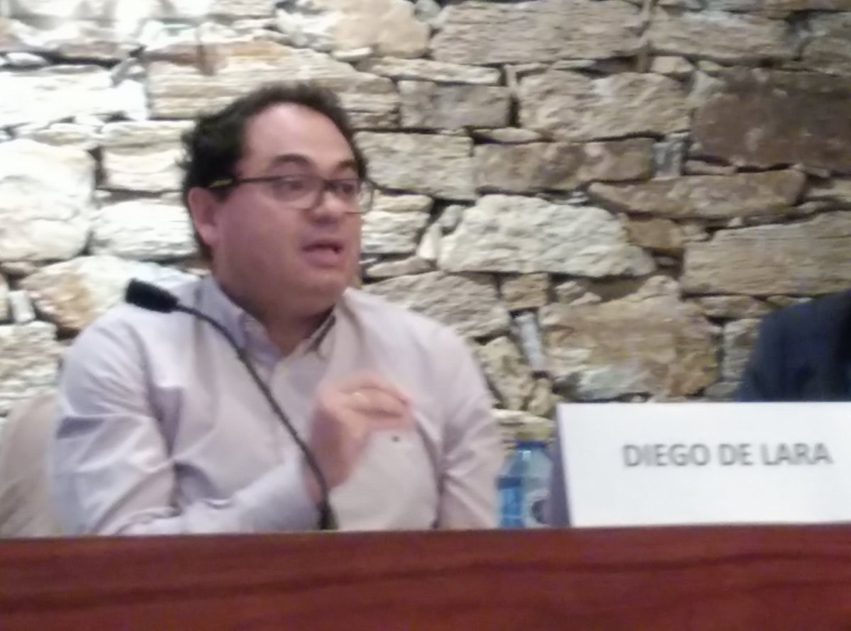 Aepsal's tweet photo. El Magistrado-Juez Diego de Lara habla del procesamiento de los TPRL. V Seminario #Aprosal https://t.co/UhPhFh8VpO