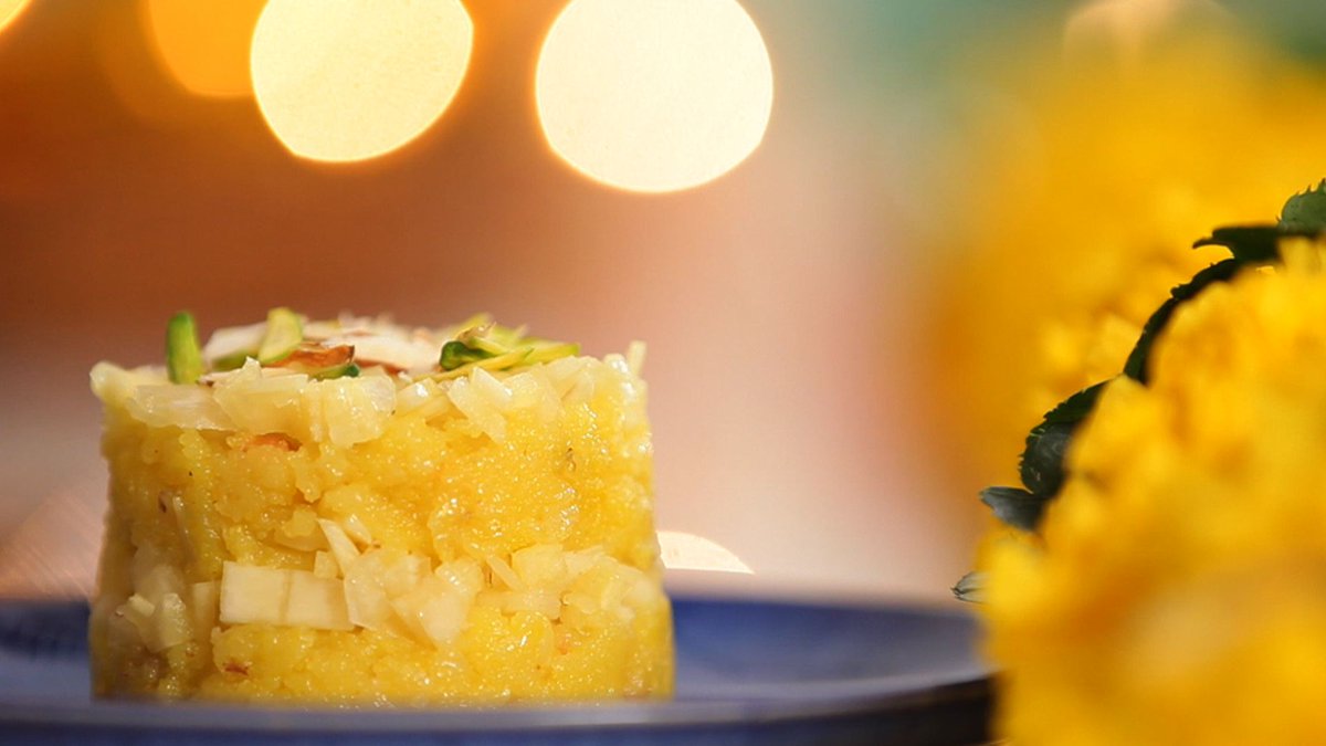 tubesetters's tweet photo. Add this delicious Pineapple Sheera recipe to your exotic festive menu for #Diwali :) 
https://t.co/CMKzcTFrOn
#Diwali2016 @Preetha1809 https://t.co/Y8lyEJs5tO