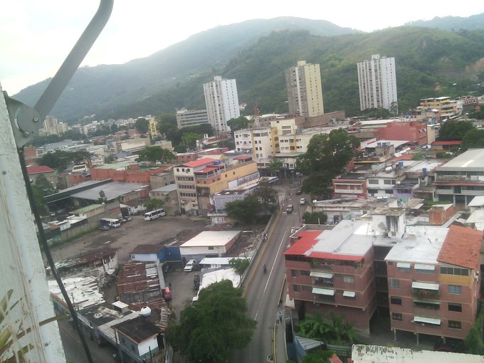 View image on Twitter