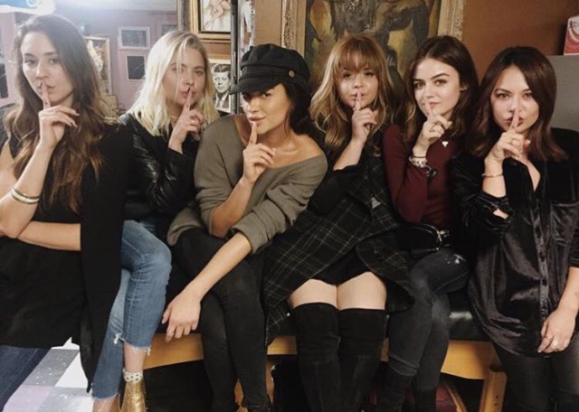 pll4eve's tweet photo. They all got matching rings &amp; tattoos on their shh finger!!! I'm gonna cry!! This is so sad!  #PLLWillLiveForever 😭😭😩❤️❤️❤️ https://t.co/BChgBvvfNN