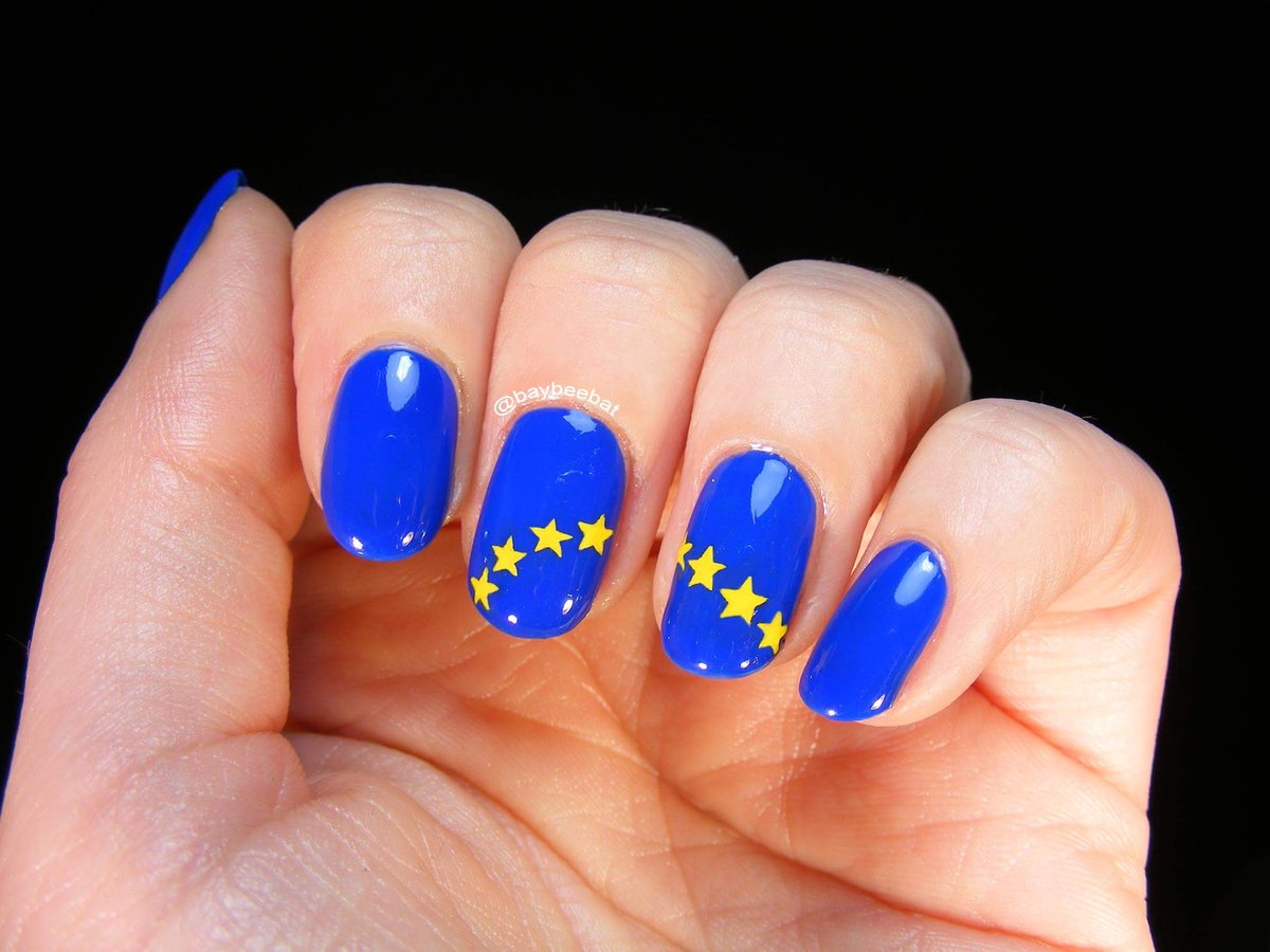 BaybeeBat's tweet photo. Day 28 - Inspired By A Flag #31DC2016 
[European Union]  #the48percent #remain
https://t.co/xZPIIS3q4R https://t.co/t86ZCAHNeP