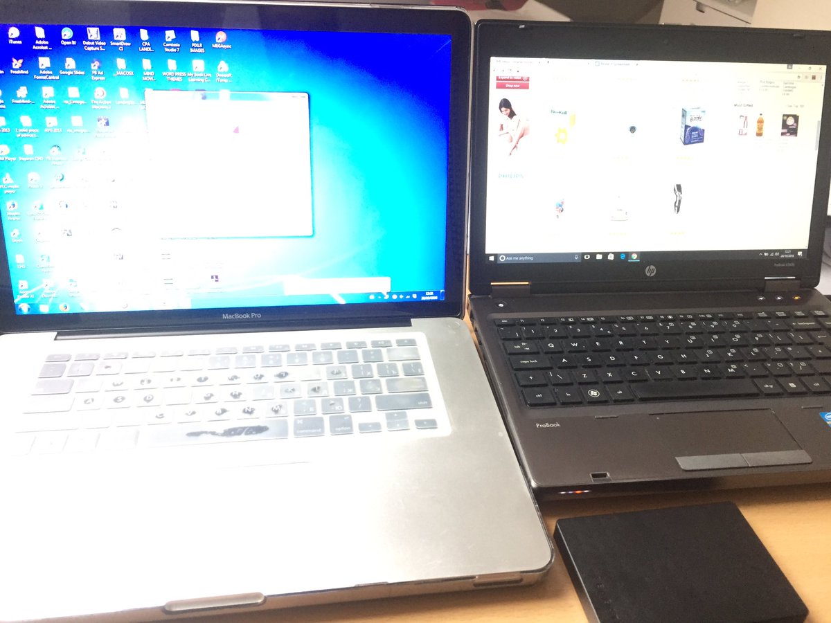 OfficialAdam_1's tweet image. MacBook Pro and hp ProBook👌🏽 #builtForTheJob
