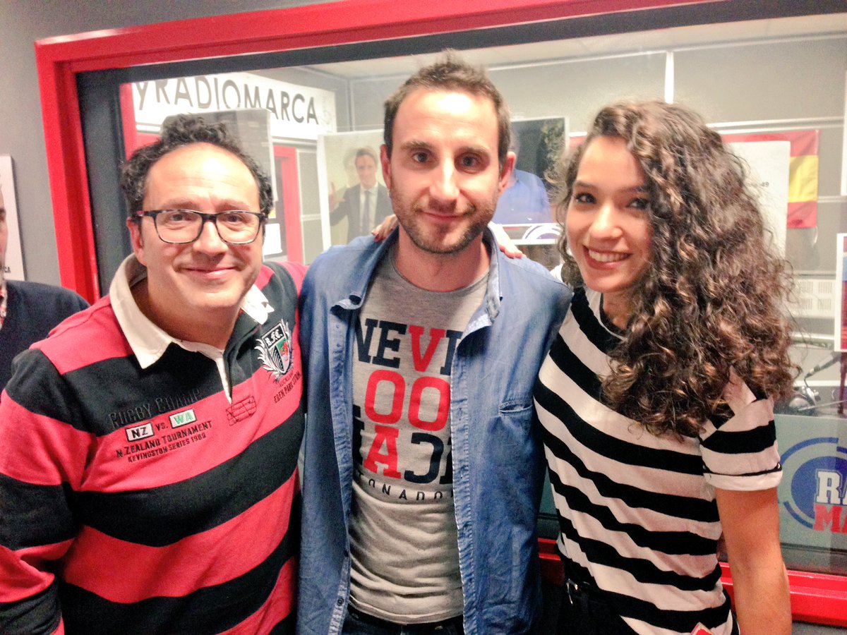 ElenaCascales's tweet photo. Gran actor, amante de los animales y encima "inefto" ¡Que buen rato hemos pasado con @DANIROVIRA en @directortega @radiomarca https://t.co/VRntBkdjm8