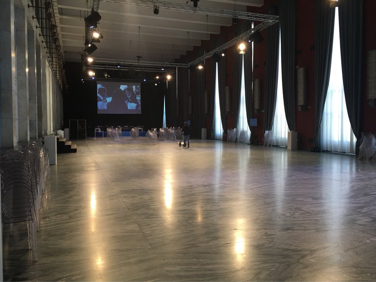 LazioInnova's tweet photo. Il #mit4ls2016 è terminato. Grazie a tutti per la partecipazione! Appuntamento a Torino nel 2017! #lifesciences https://t.co/5RzrKU85DF