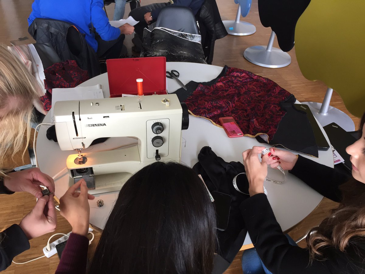 wargoelizabeth's tweet photo. Lots of #making happening this Friday pm. #ZISmade https://t.co/dokJf9uXU8