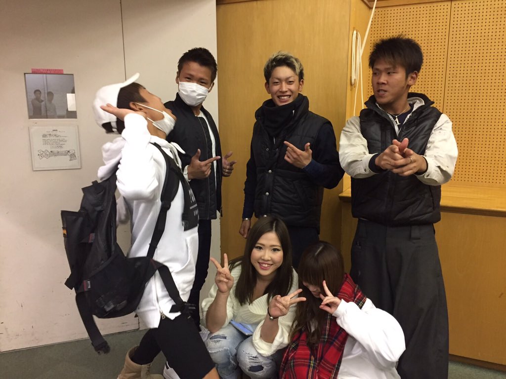 reitaso56's tweet photo. D-1mt🌟
12月27日の本番に向けて
がんばるぞー🙆🌟
15歳から18歳の男の子🚹女の子🚺
なら誰でもスタッフとして
参加できます👍
少しでも気になったらリプください😁

#渋谷TRIBE #D1dp #12月27日 https://t.co/87vx5pu0jN