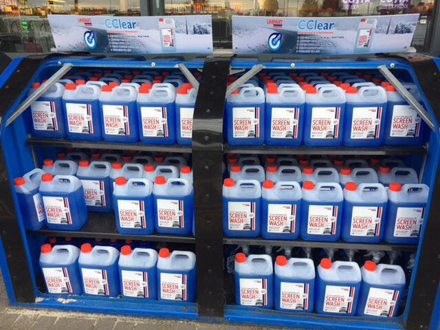 straight2yougap's tweet photo. Look out for our bunker displays up and down the motorways and get ready for the winter season! https://t.co/OjKTaDJlfc