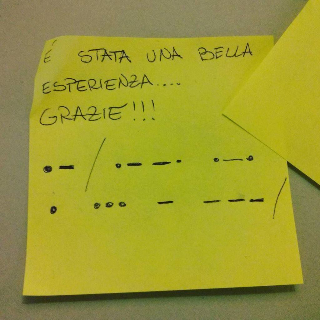 InfUNIGE's tweet photo. Messaggi in codice #morse #codicemorse #coding #codicesegni @Fdellascienza #festivaldellas… https://t.co/a2cOZtZEsY https://t.co/pEuhHoru24