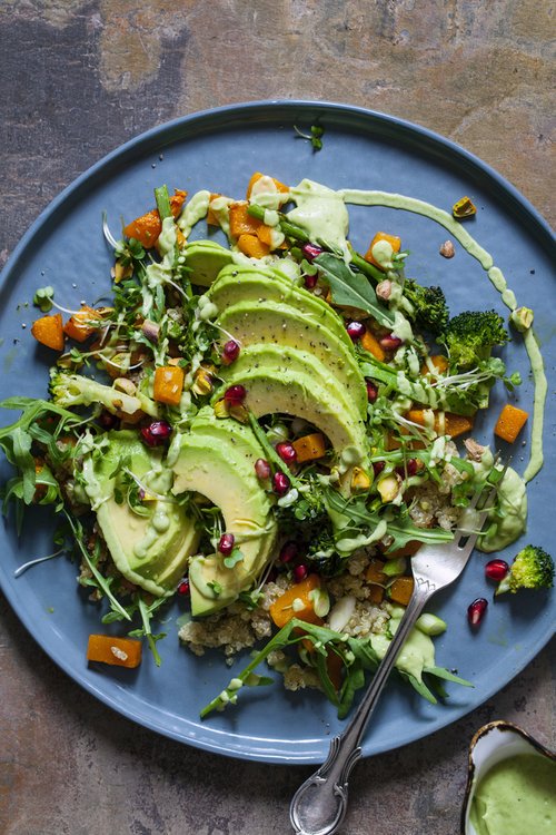 CIACulinary's tweet image. .@Foodable - @CIACulinary &amp;amp; @HarvardChanSPH are recommending more plant-based proteins, see why: bit.ly/2enFjiJ